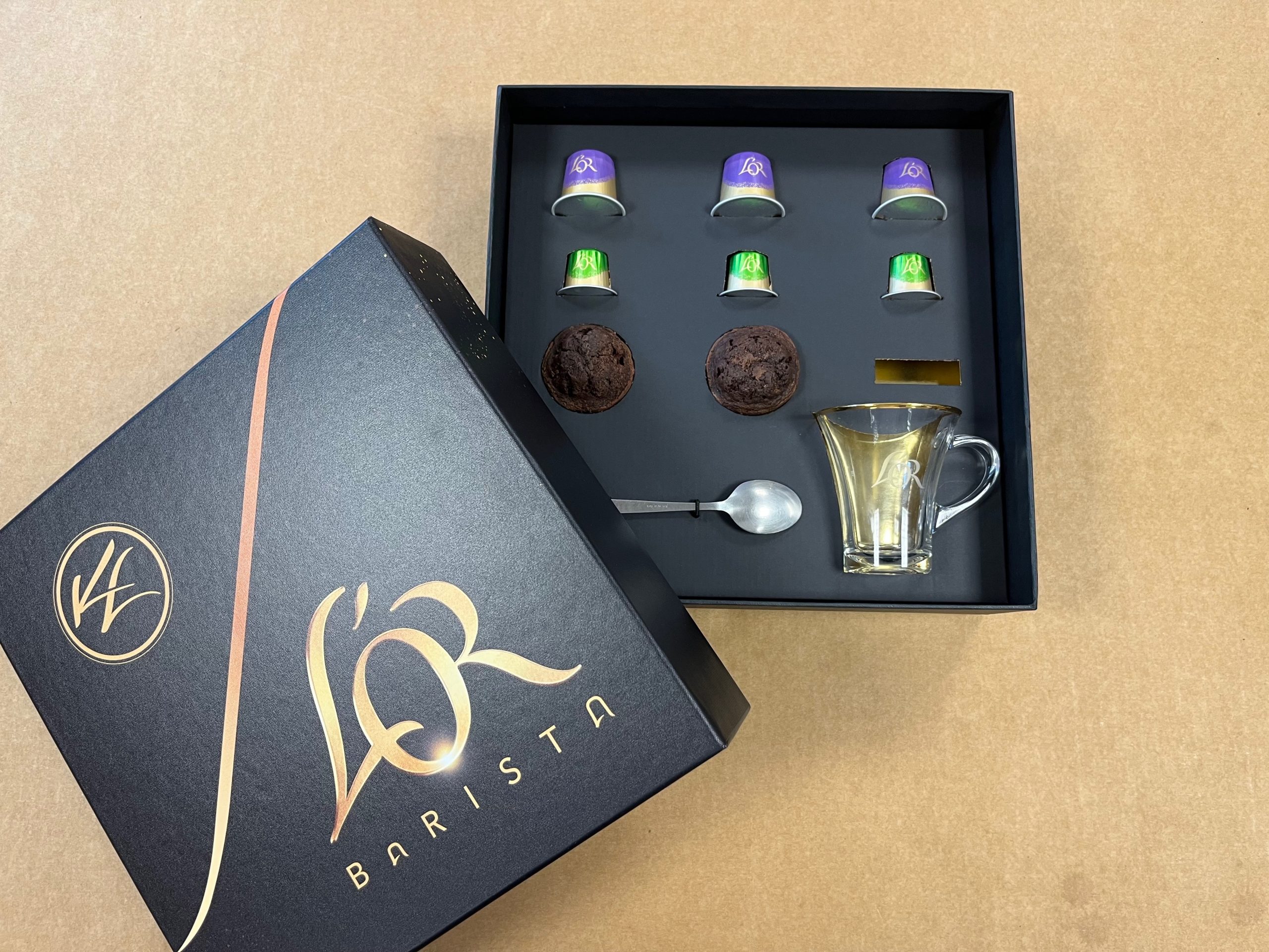 coffert ouvert pour L'OR Barista - packaging Ancuisine - taste of paris 2022